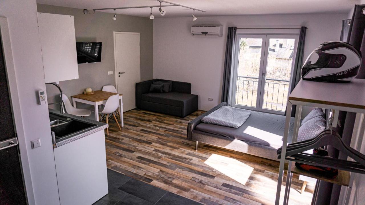 Racers Home Nuerburg Екстер'єр фото